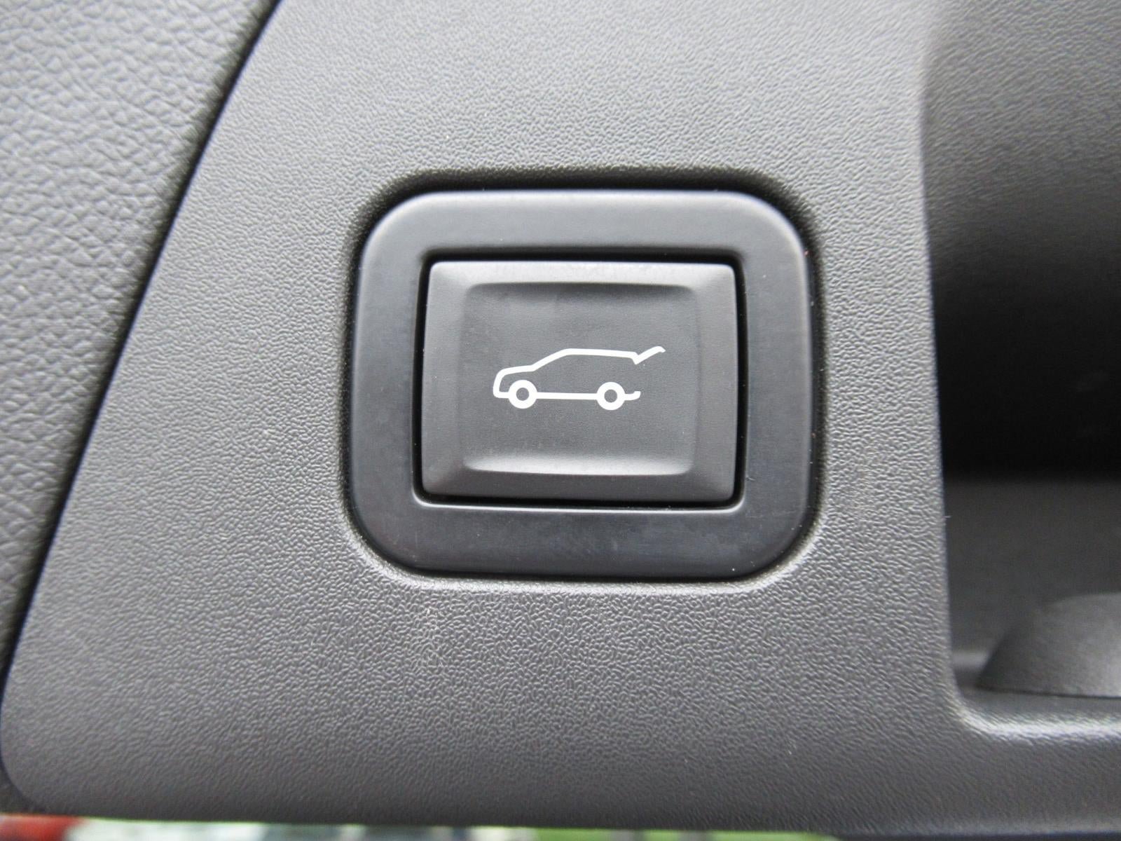 Used 2021 Buick Envision Preferred FWD image 35
