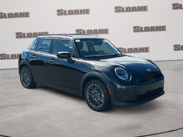 Used 2026 MINI Cooper 4-Door Hardtop FWD image 7