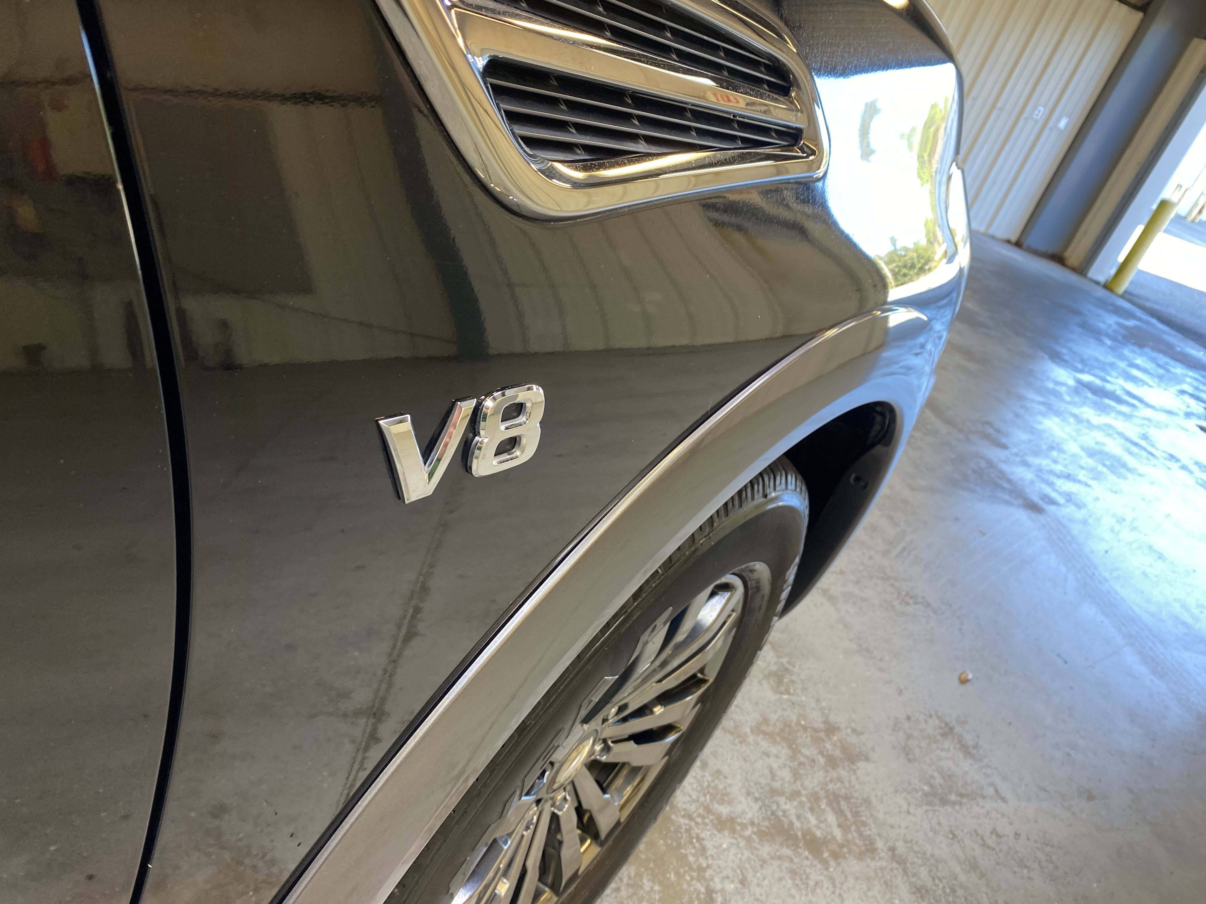 Used 2018 Nissan Armada Platinum w/ Captain Seat Package image 15