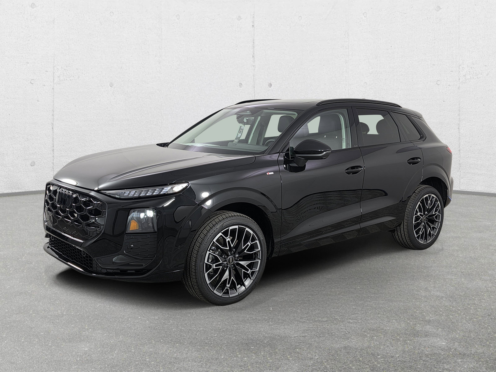 New 2026 Audi Q3 quattro 2.0T AWD/4WD image 3