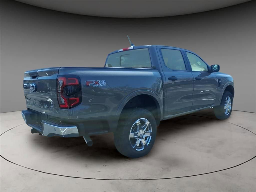 New 2025 Ford Ranger XLT w/ FX4 Off-Road Package image 9
