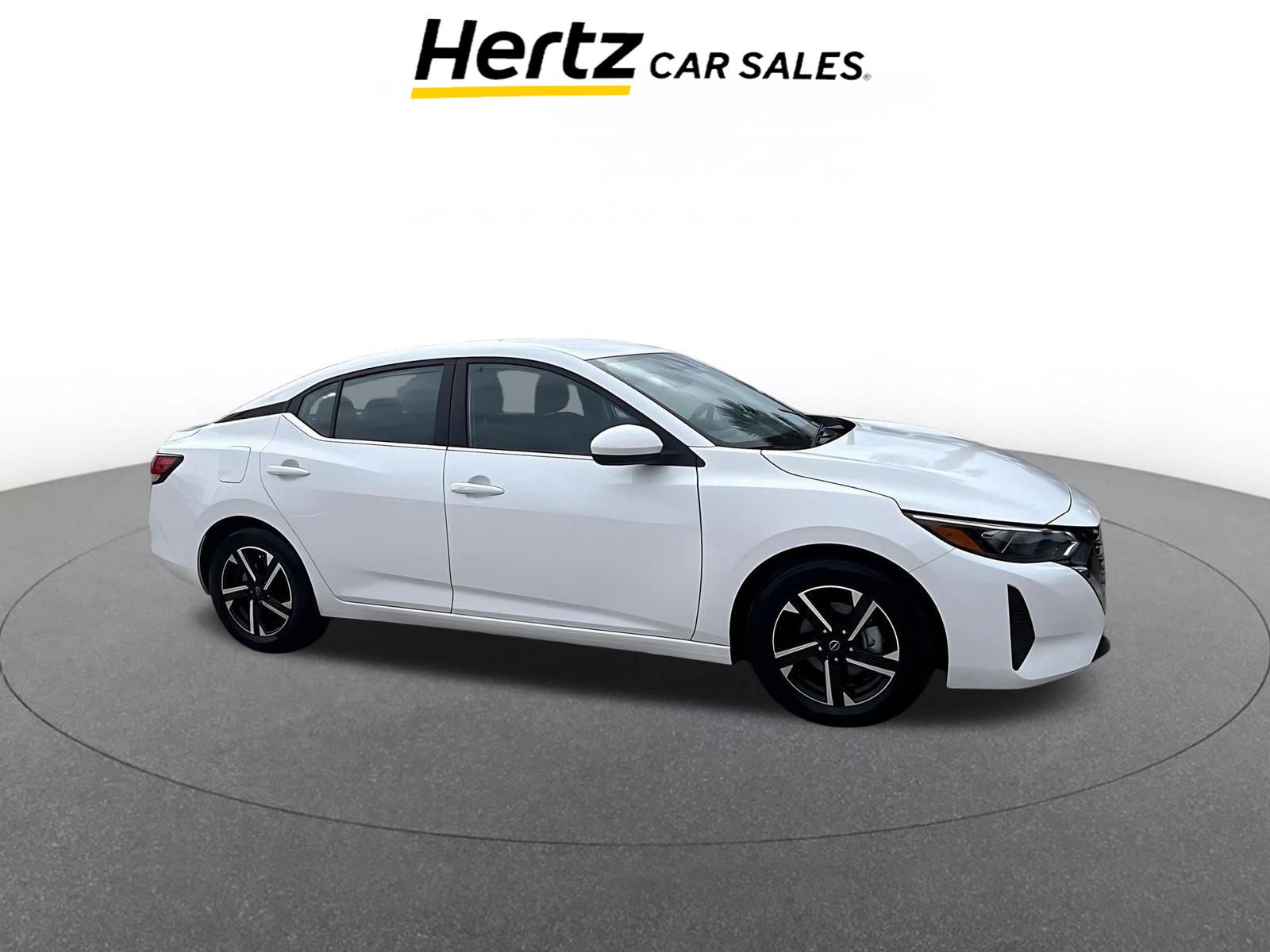 Used 2025 Nissan Sentra SV image 1