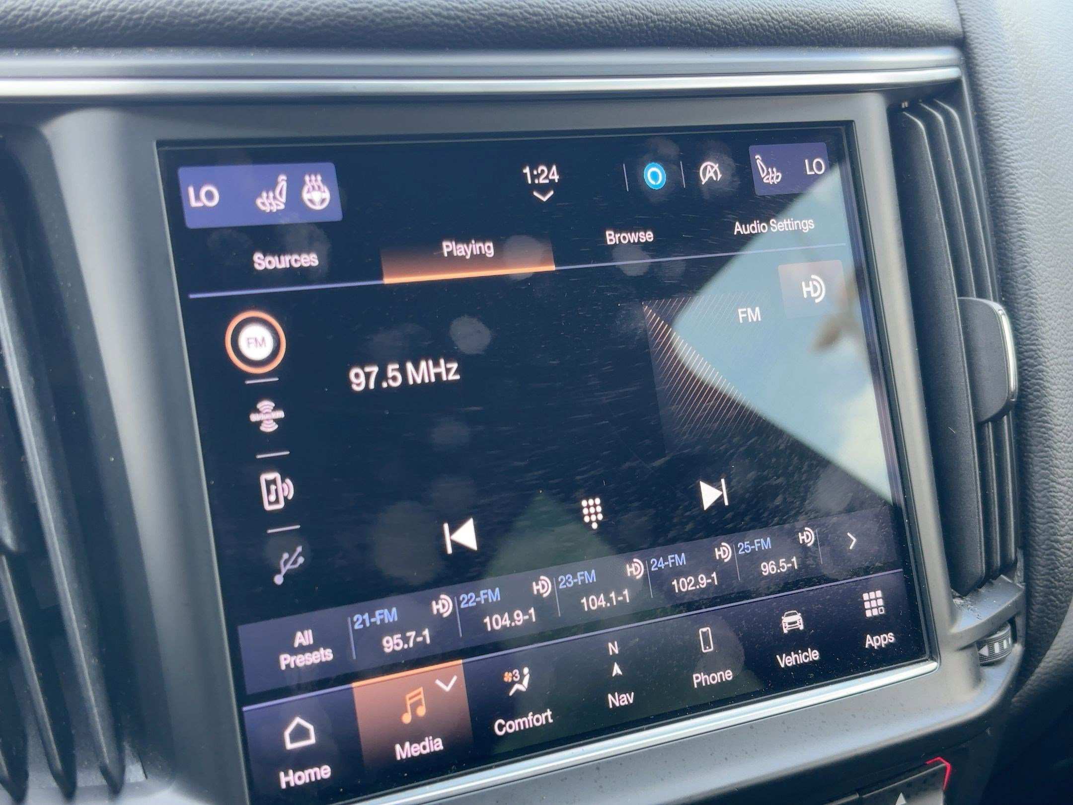 Used 2022 Maserati Levante GT image 22