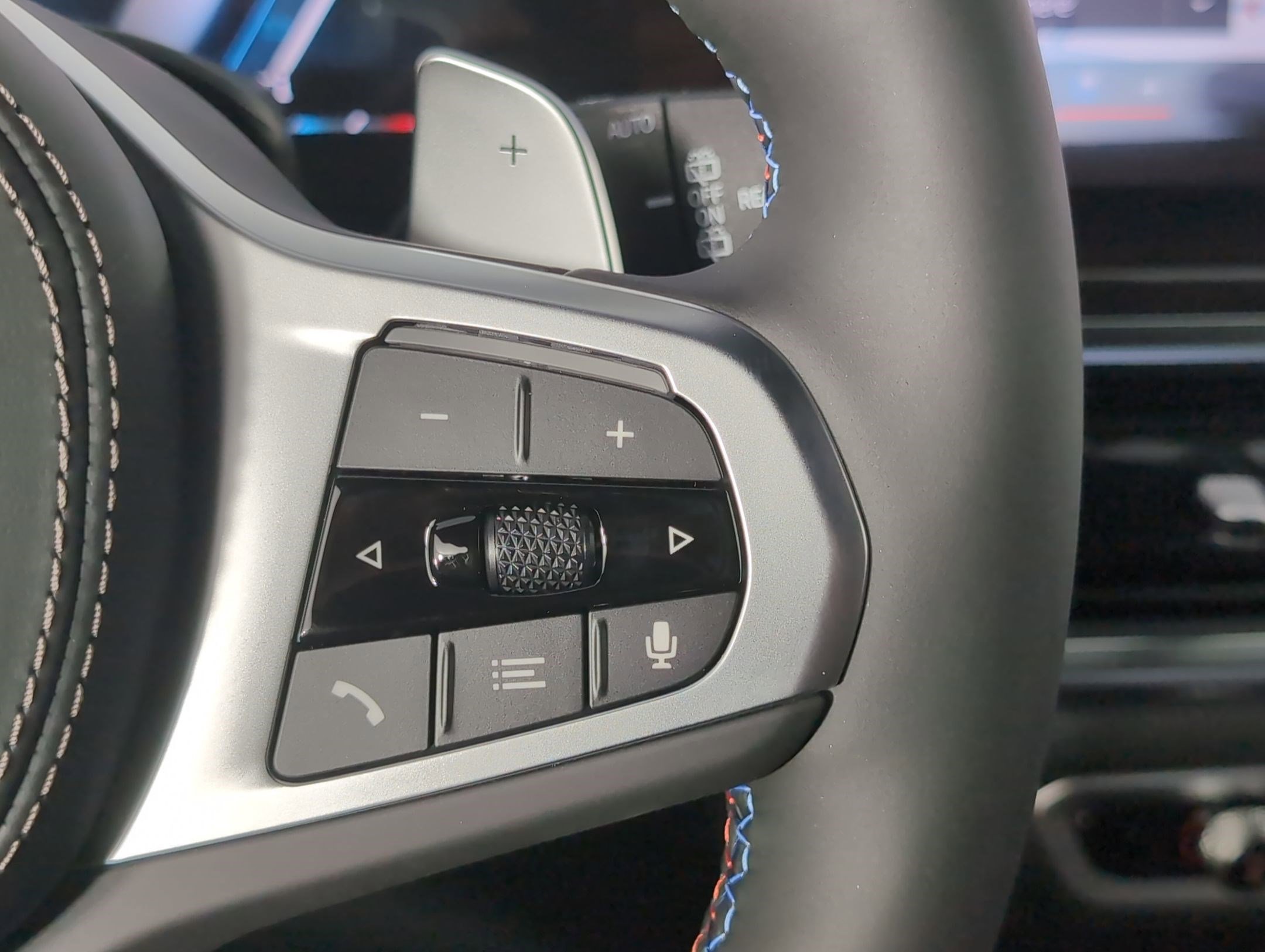 New 2026 BMW X7 M60i image 26