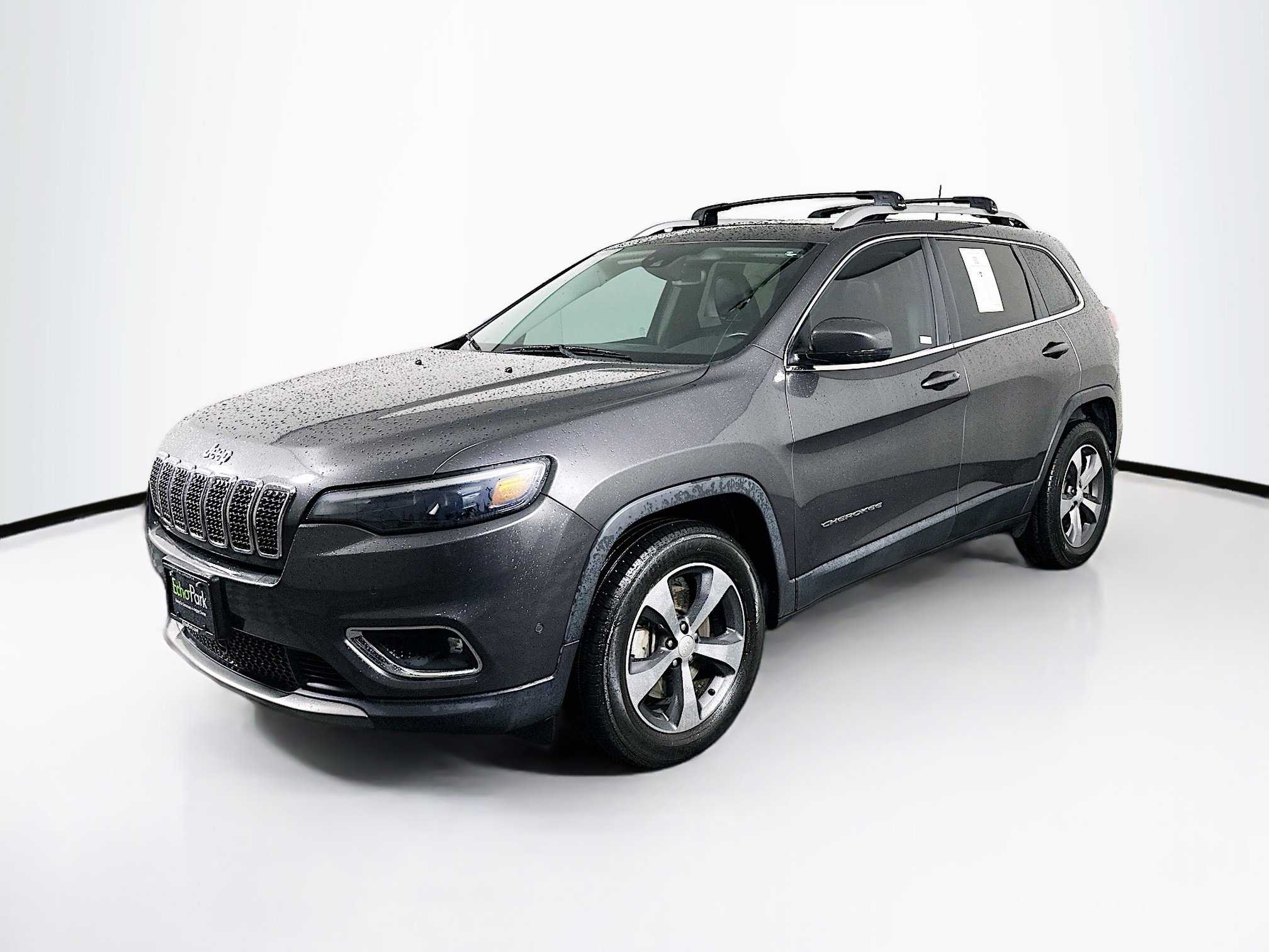 Used 2019 Jeep Cherokee Limited w/ Luxury Group AWD/4WD image 3