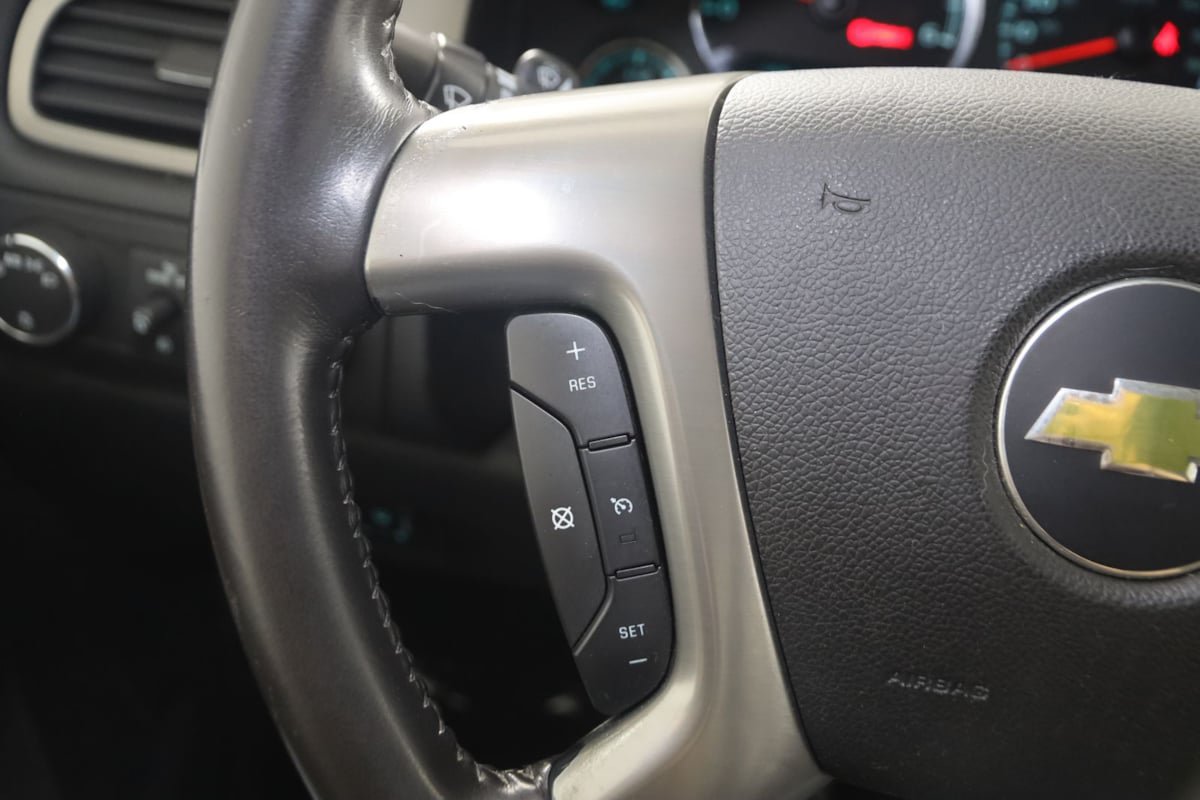 Used 2012 Chevrolet Silverado 1500 LTZ w/ LTZ White Diamond Edition AWD/4WD image 28