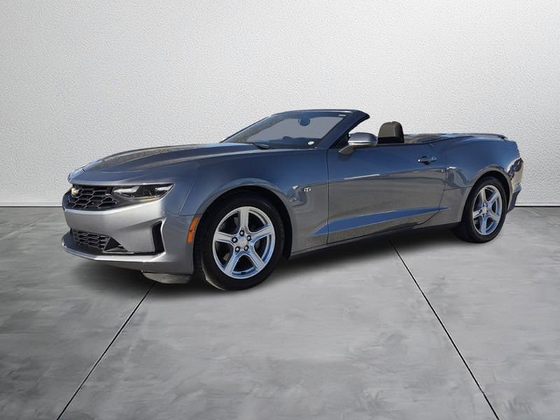 Used 2020 Chevrolet Camaro LT image 2
