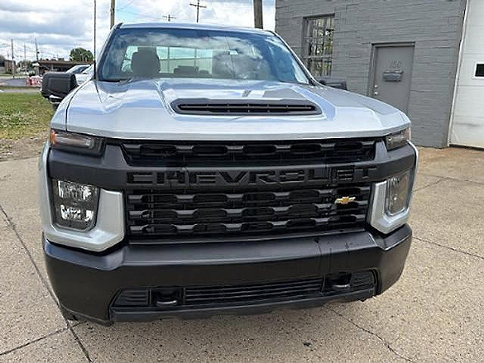 Used 2023 Chevrolet Silverado 2500 W/T w/ WT Fleet Convenience Package AWD/4WD image 2