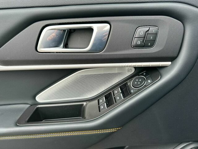 Used 2026 Ford Explorer Tremor w/ Tremor Ultimate Package AWD/4WD image 11