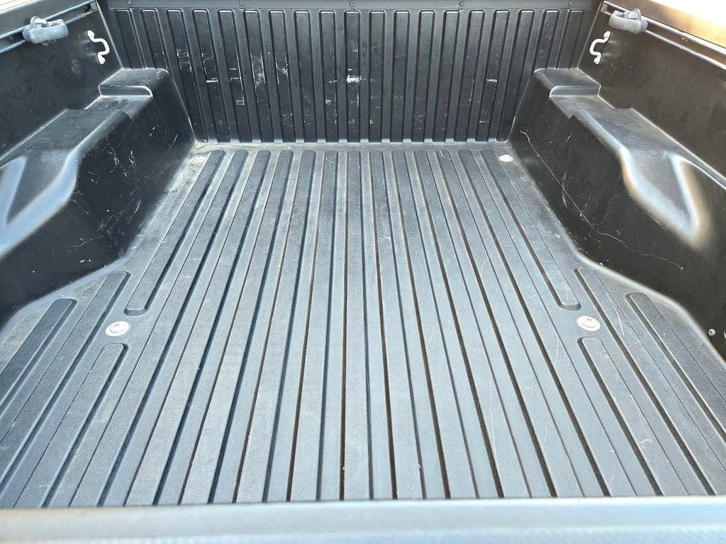Used 2018 Toyota Tacoma SR w/ SR Convenience Package image 26