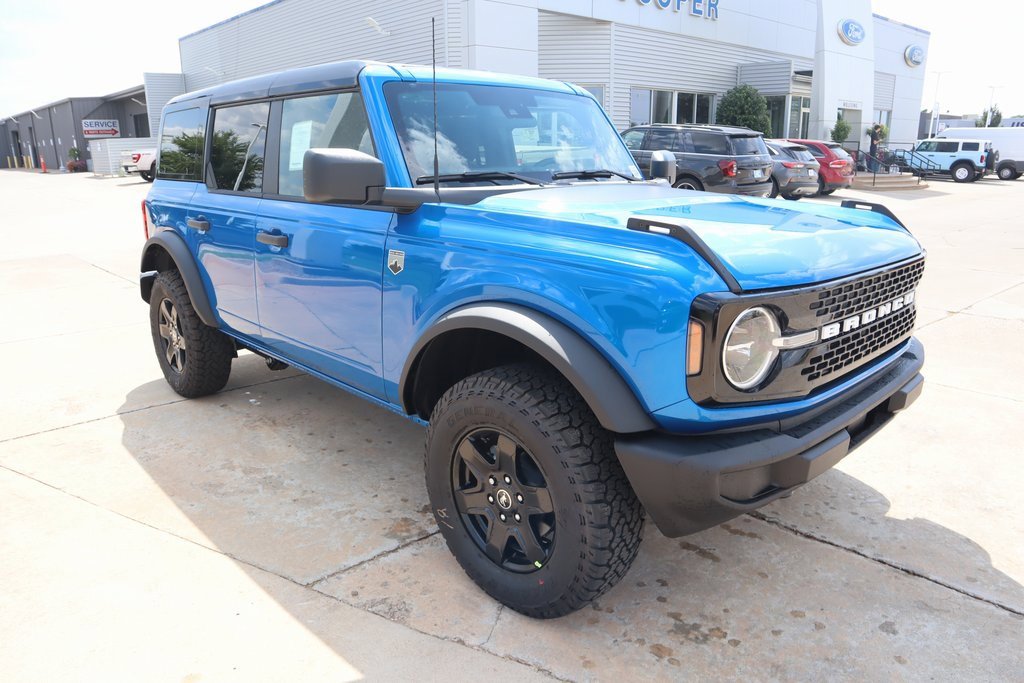 New 2025 Ford Bronco Big Bend image 1