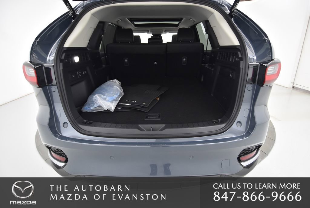 Certified 2025 MAZDA CX-70 Plug-In Hybrid w/ Premium Pkg AWD/4WD image 37