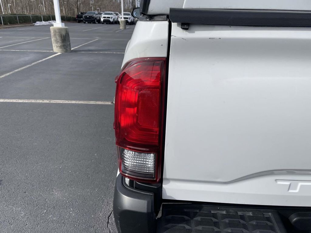 Used 2022 Toyota Tacoma SR image 20