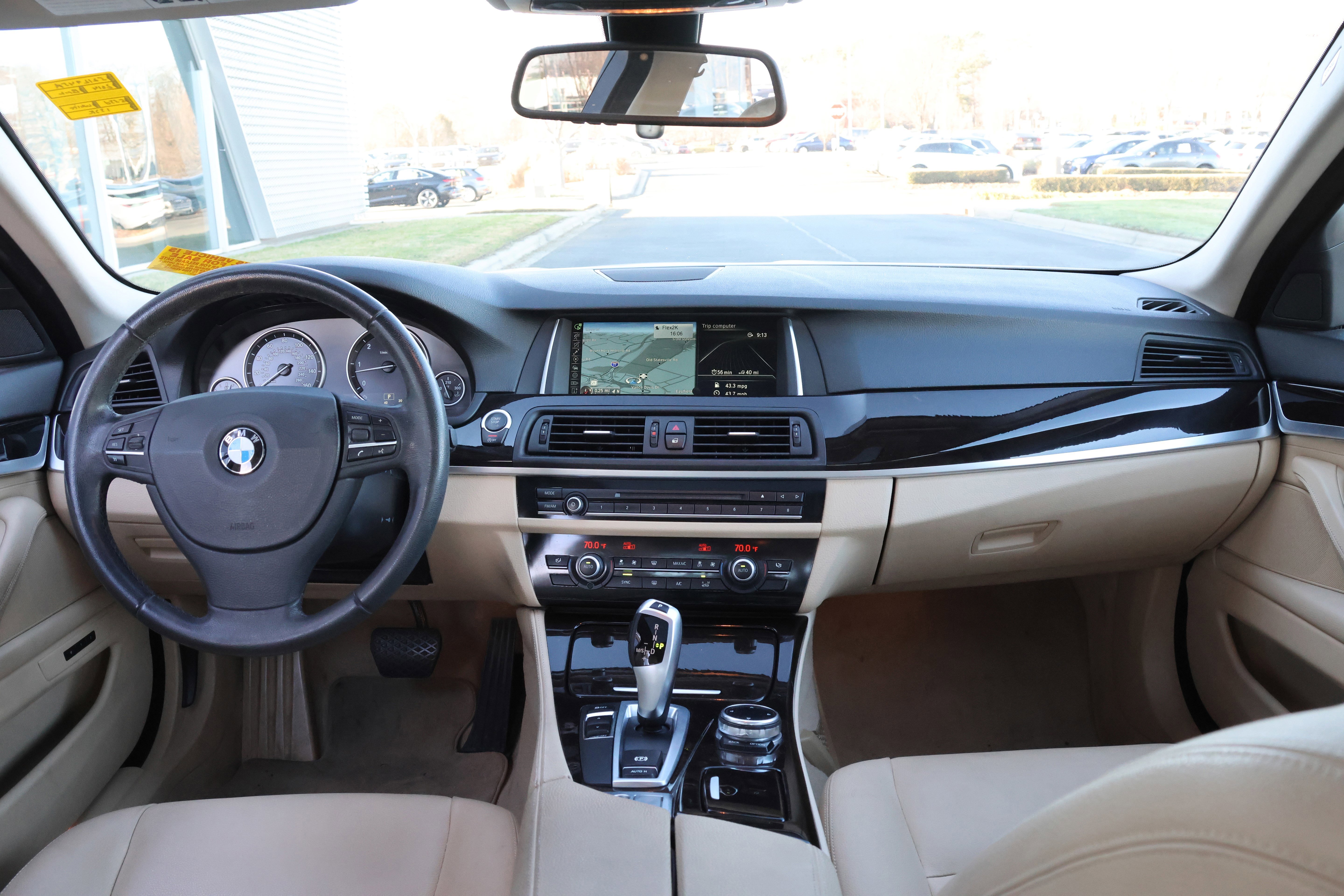 Used 2014 BMW 535d Sedan image 16