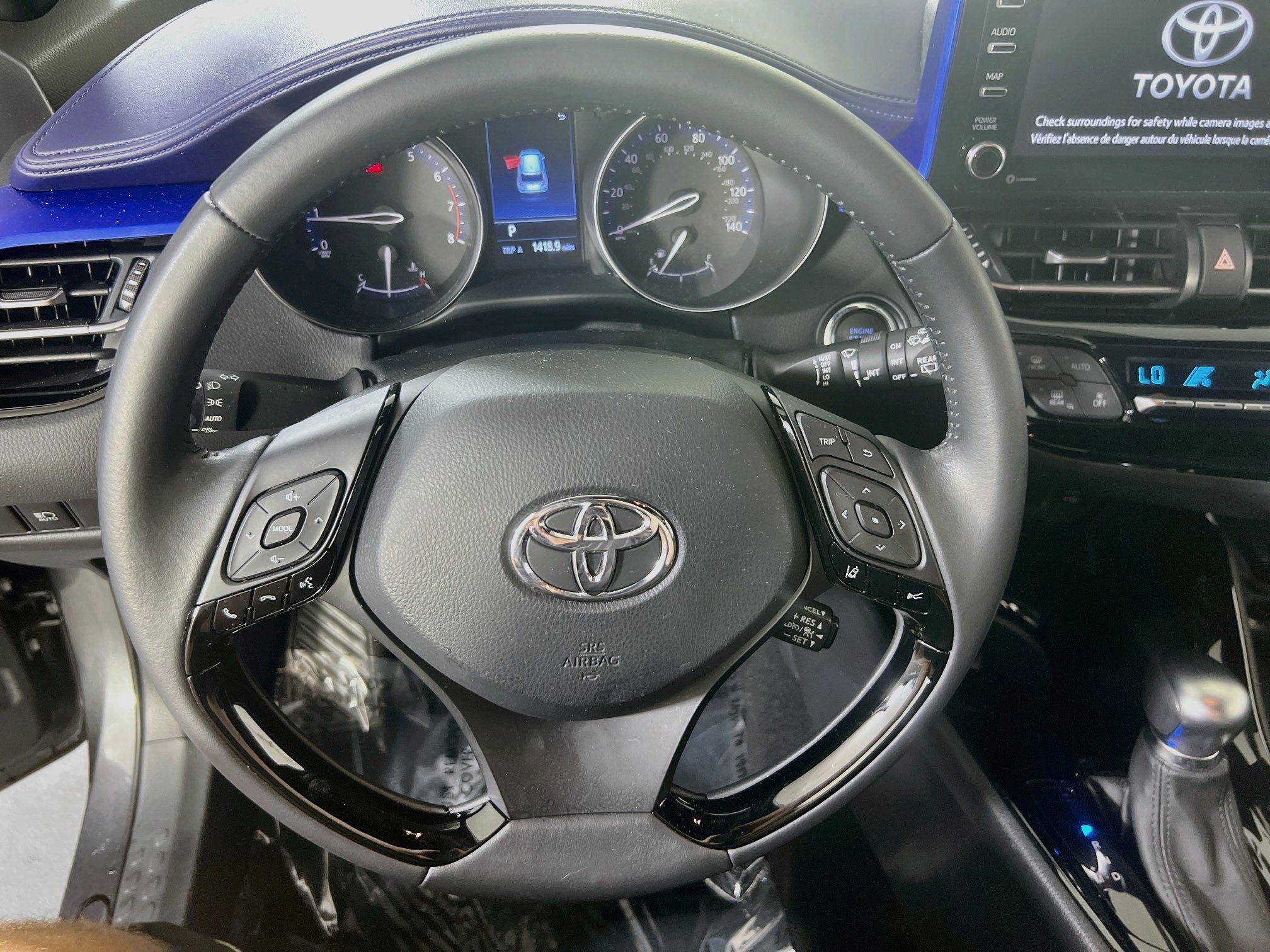 Used 2021 Toyota C-HR XLE FWD image 11