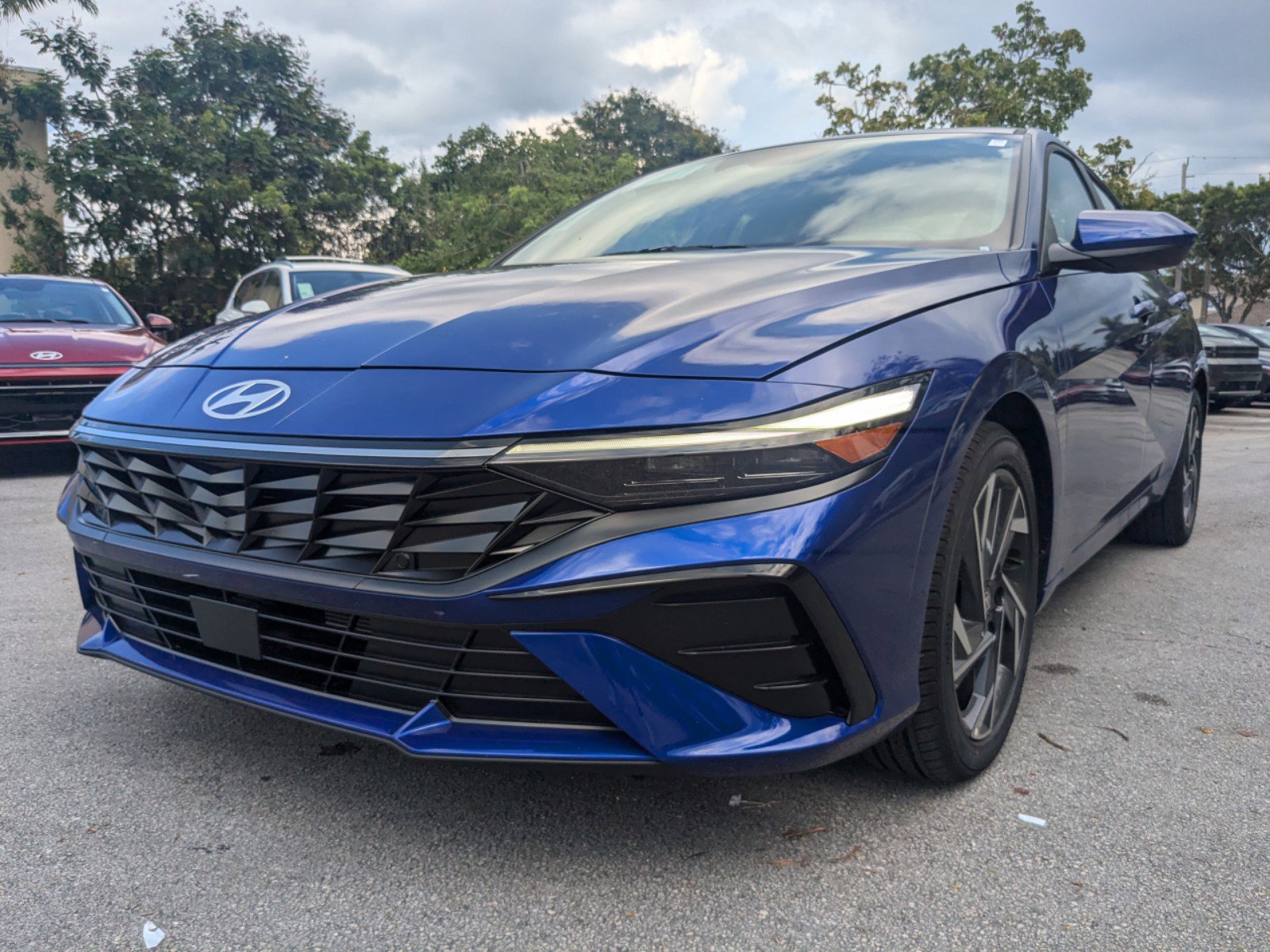 New 2025 Hyundai Elantra SEL image 9