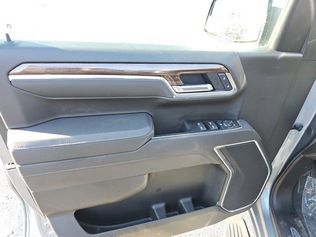 Used 2025 Chevrolet Silverado 1500 LT image 19