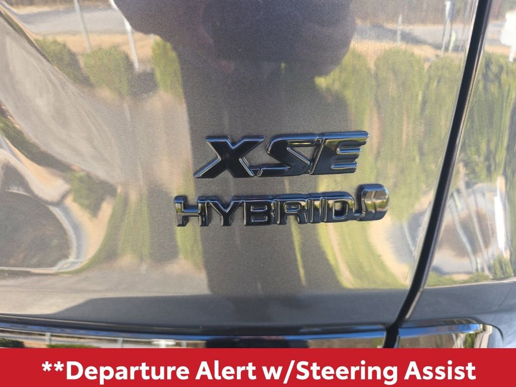 Used 2024 Toyota RAV4 XSE image 8