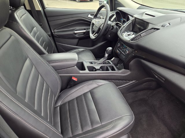 Certified 2018 Ford Escape Titanium AWD/4WD image 13