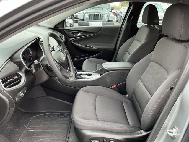 Used 2023 Chevrolet Malibu LT w/ LPO, Floor Liner Package FWD image 14