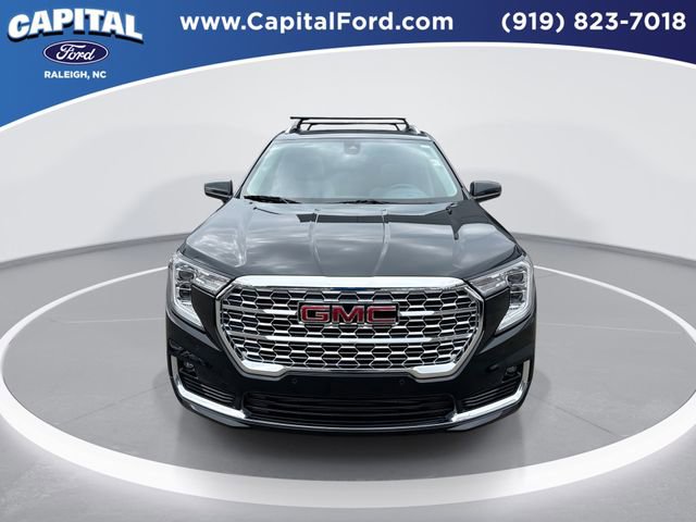 Used 2022 GMC Terrain Denali image 3