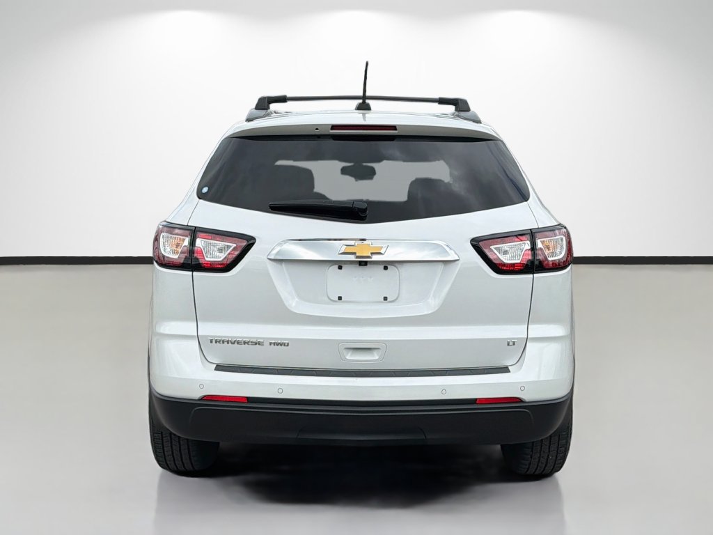 Used 2017 Chevrolet Traverse LT AWD/4WD image 4
