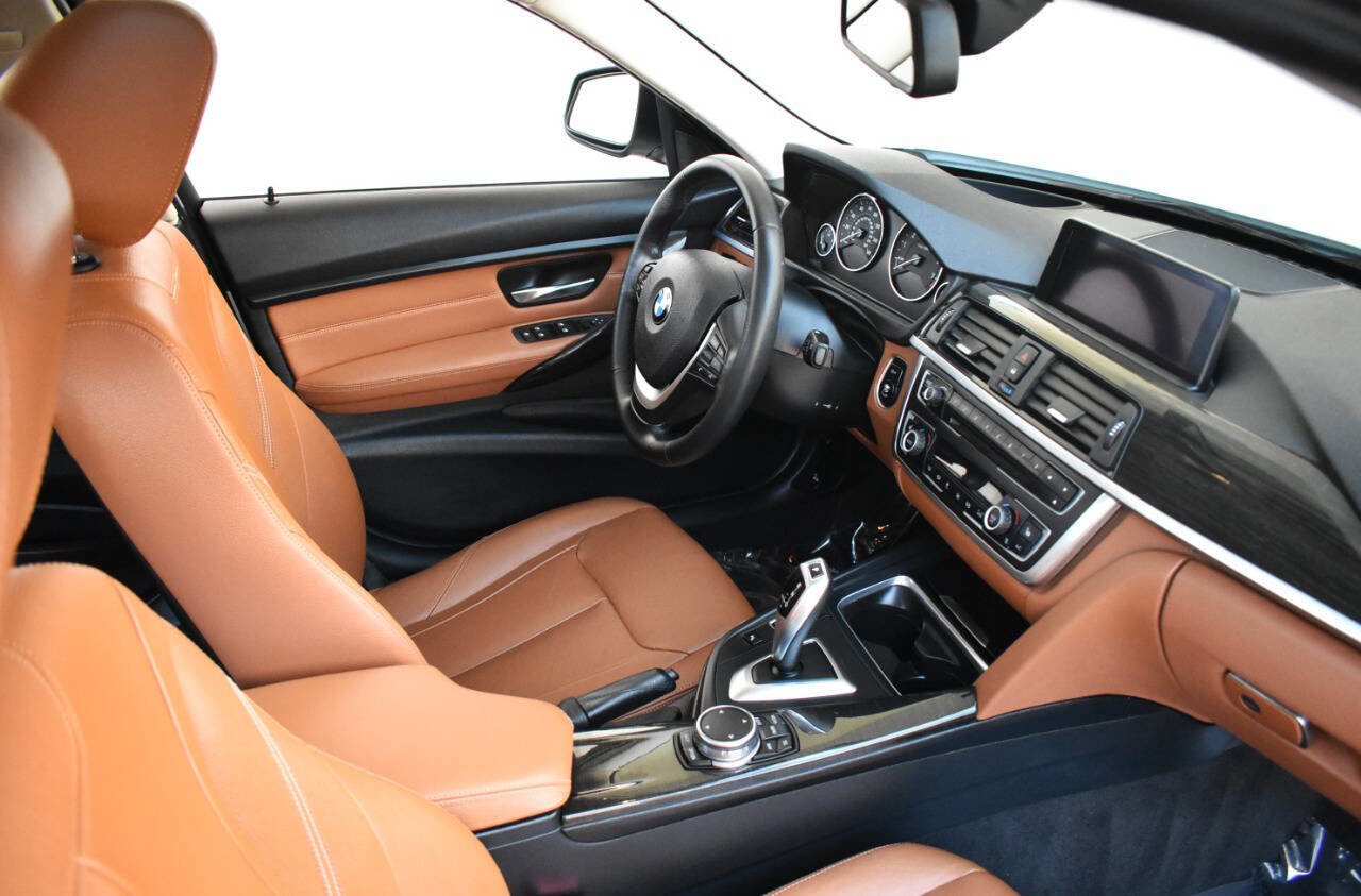 Used 2015 BMW 335i Sedan image 17