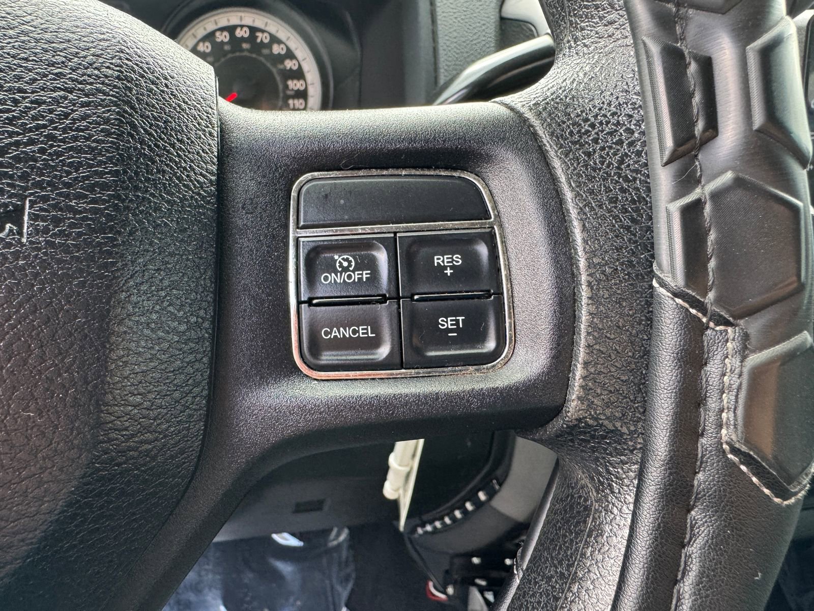 Used 2014 RAM 1500 ST w/ ST Popular Equipment Group AWD/4WD image 27