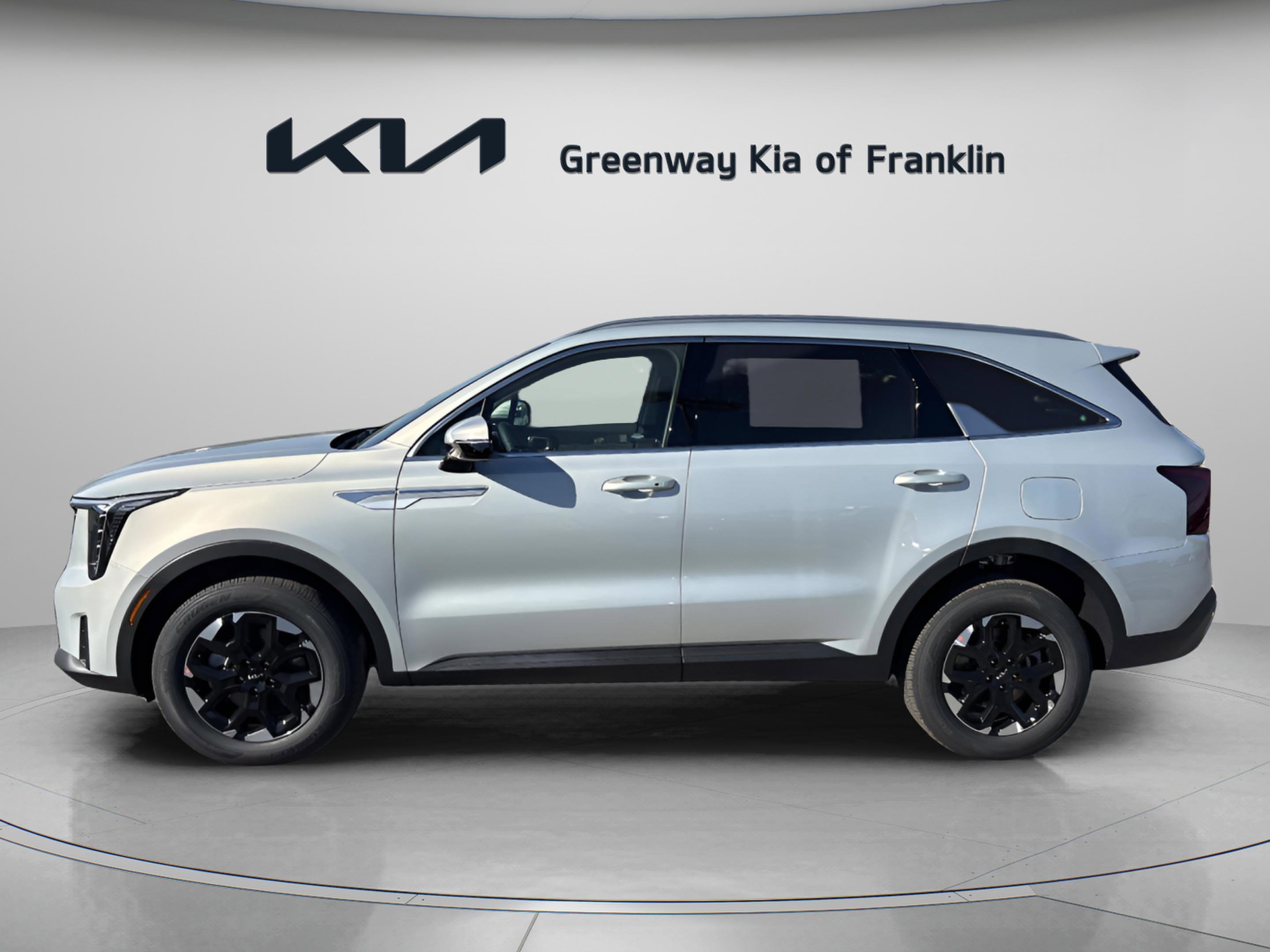 New 2026 Kia Sorento S image 4