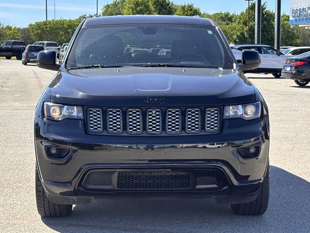 Used 2019 Jeep Grand Cherokee Altitude RWD image 6