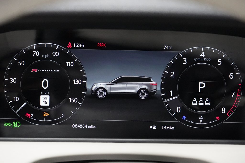 Used 2019 Land Rover Range Rover Velar R-Dynamic SE AWD/4WD image 18