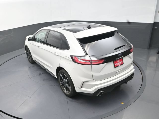 Used 2023 Ford Edge ST w/ Equipment Group 401A AWD/4WD image 31