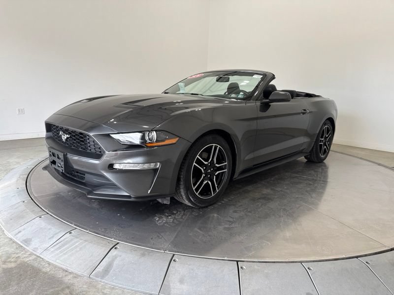Used 2020 Ford Mustang Premium RWD image 3