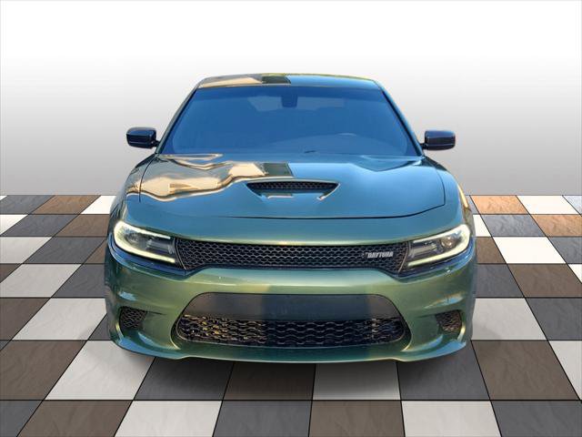 Used 2019 Dodge Charger SXT w/ Cold Weather Package AWD/4WD image 2