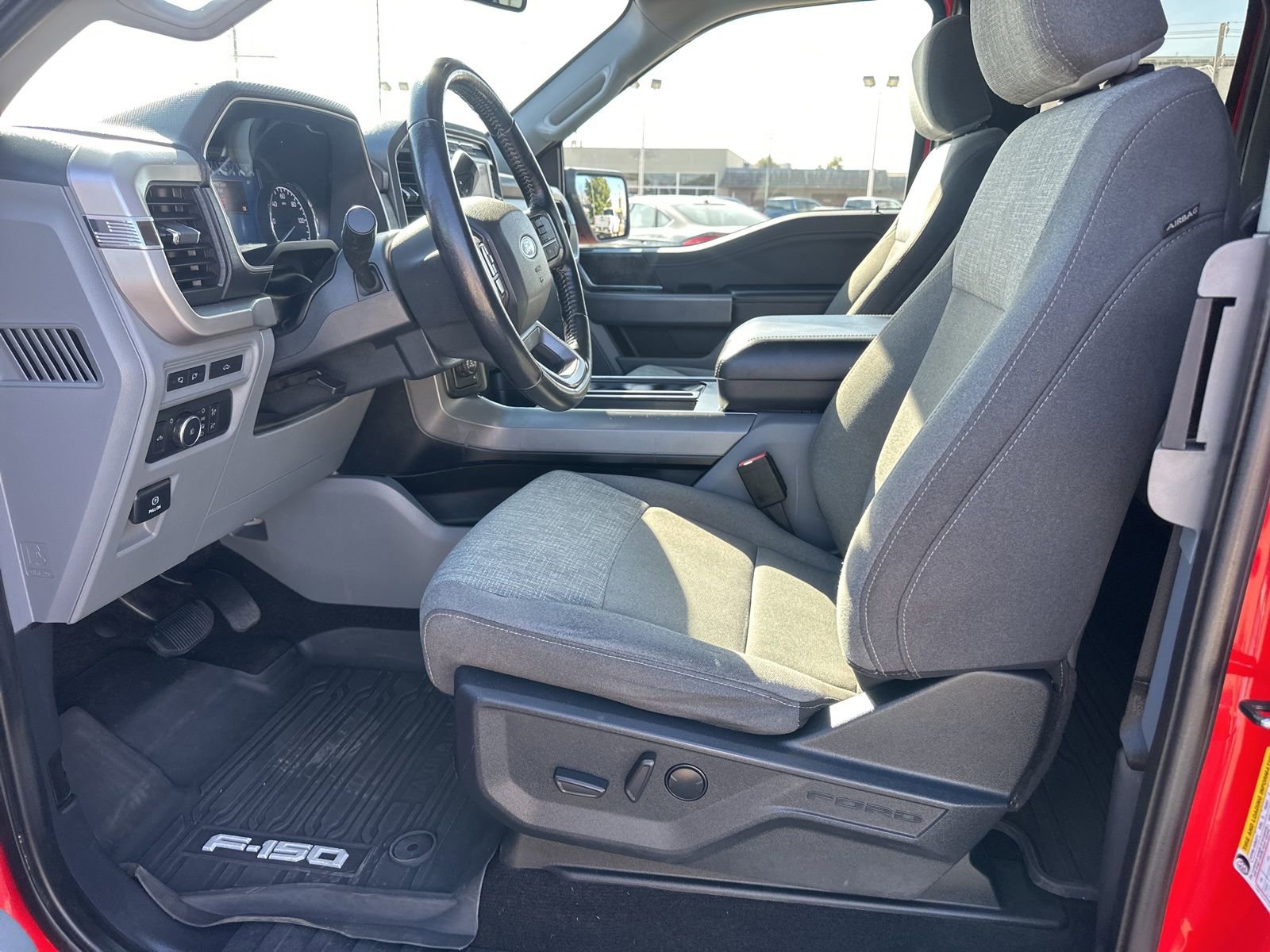 Used 2022 Ford F150 XLT w/ Equipment Group 302A High image 24