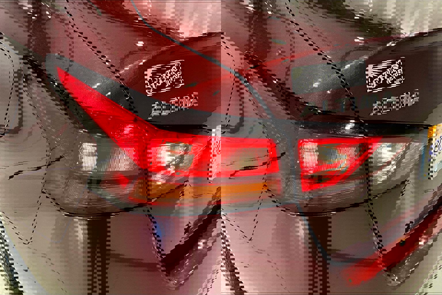 Used 2025 Nissan Altima 2.5 SV image 22