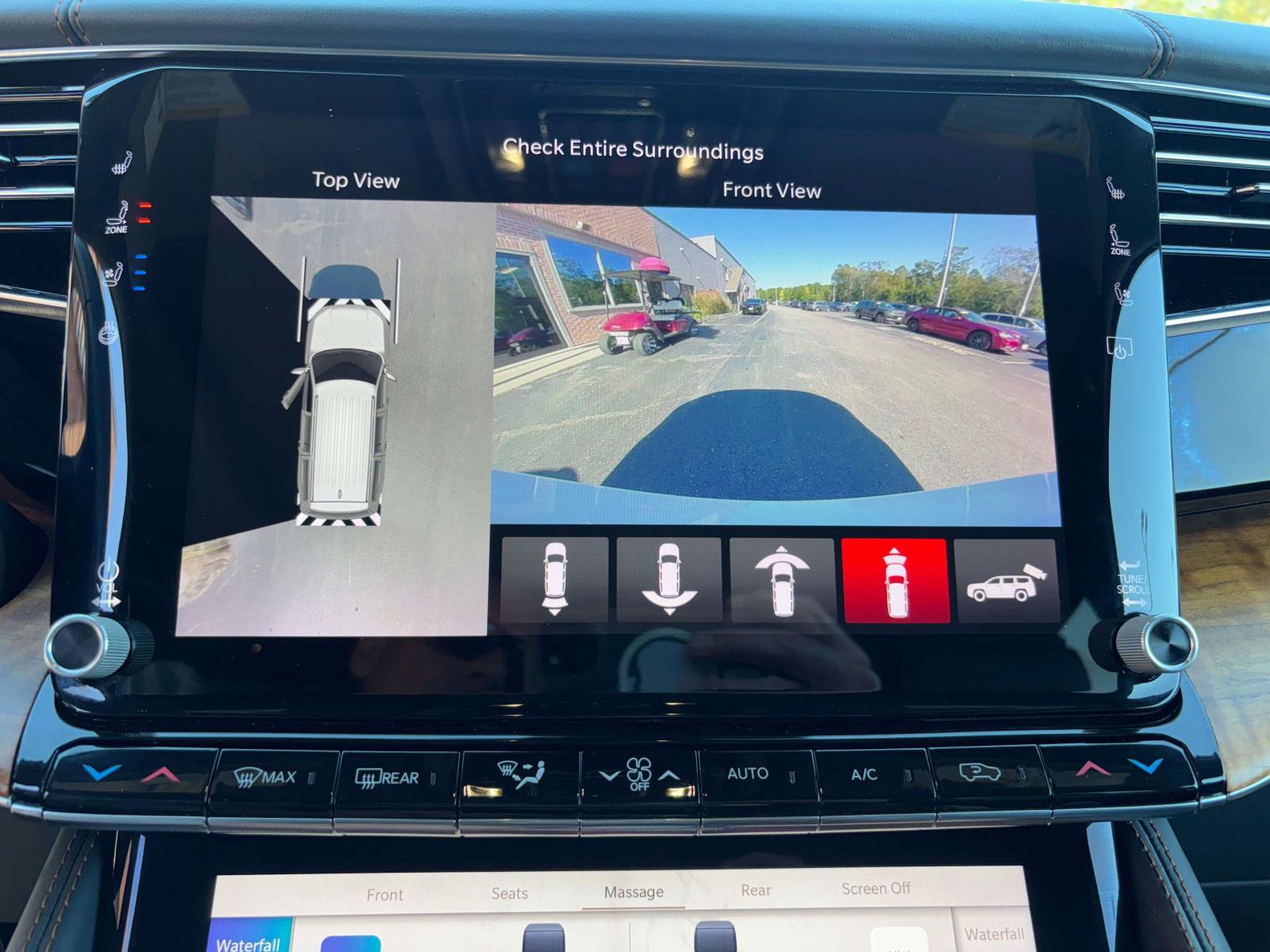 Used 2022 Jeep Grand Wagoneer Series II w/ Convenience Group III image 27