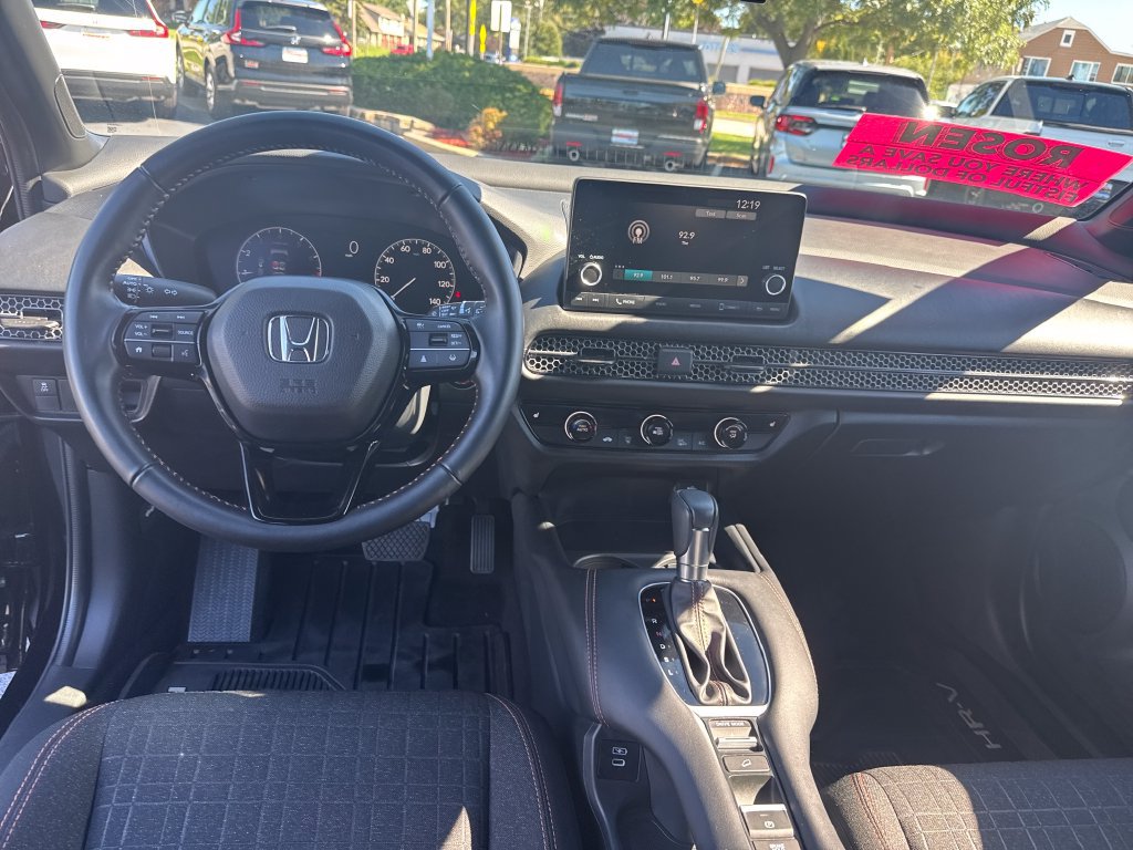 Used 2025 Honda HR-V Sport image 22