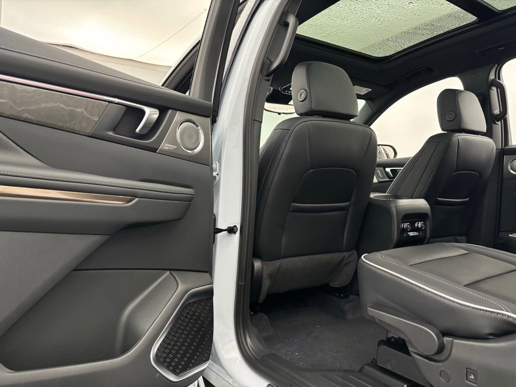 New 2026 Buick Enclave Avenir w/ Super Cruise Package image 45