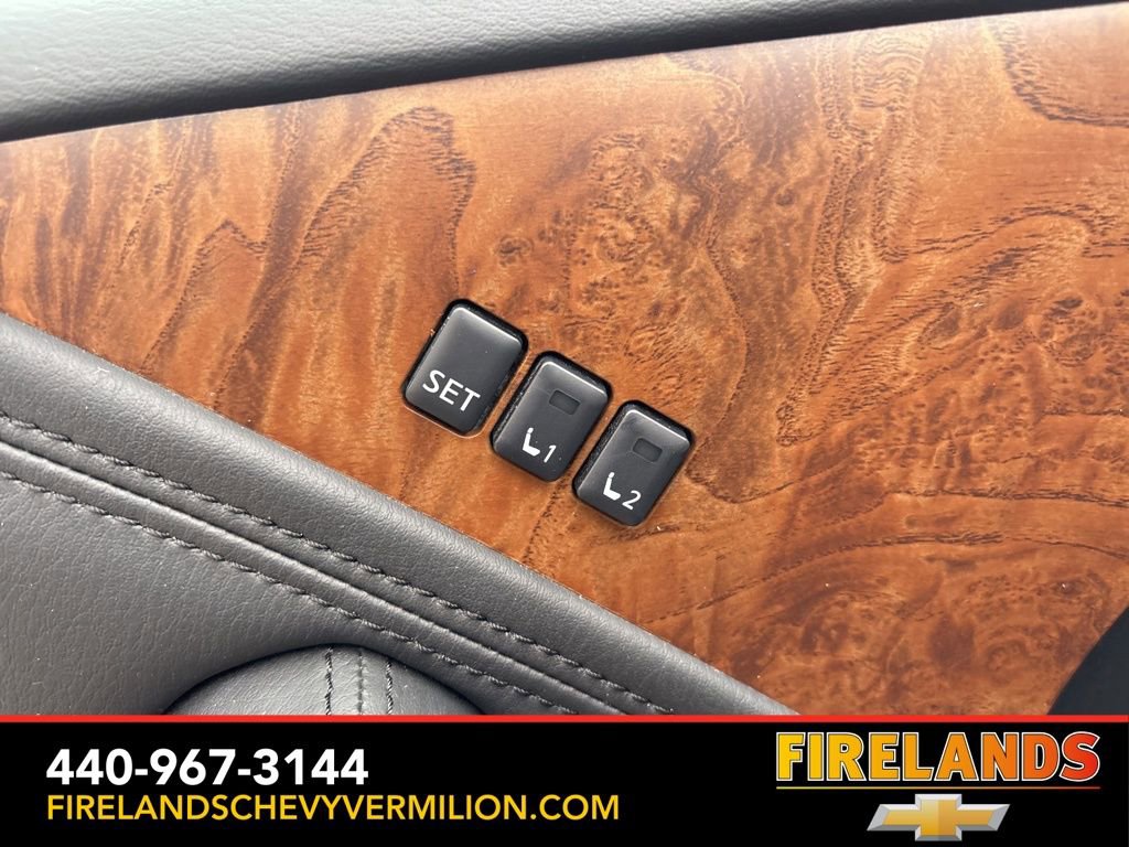 Used 2024 Nissan Armada SL image 15