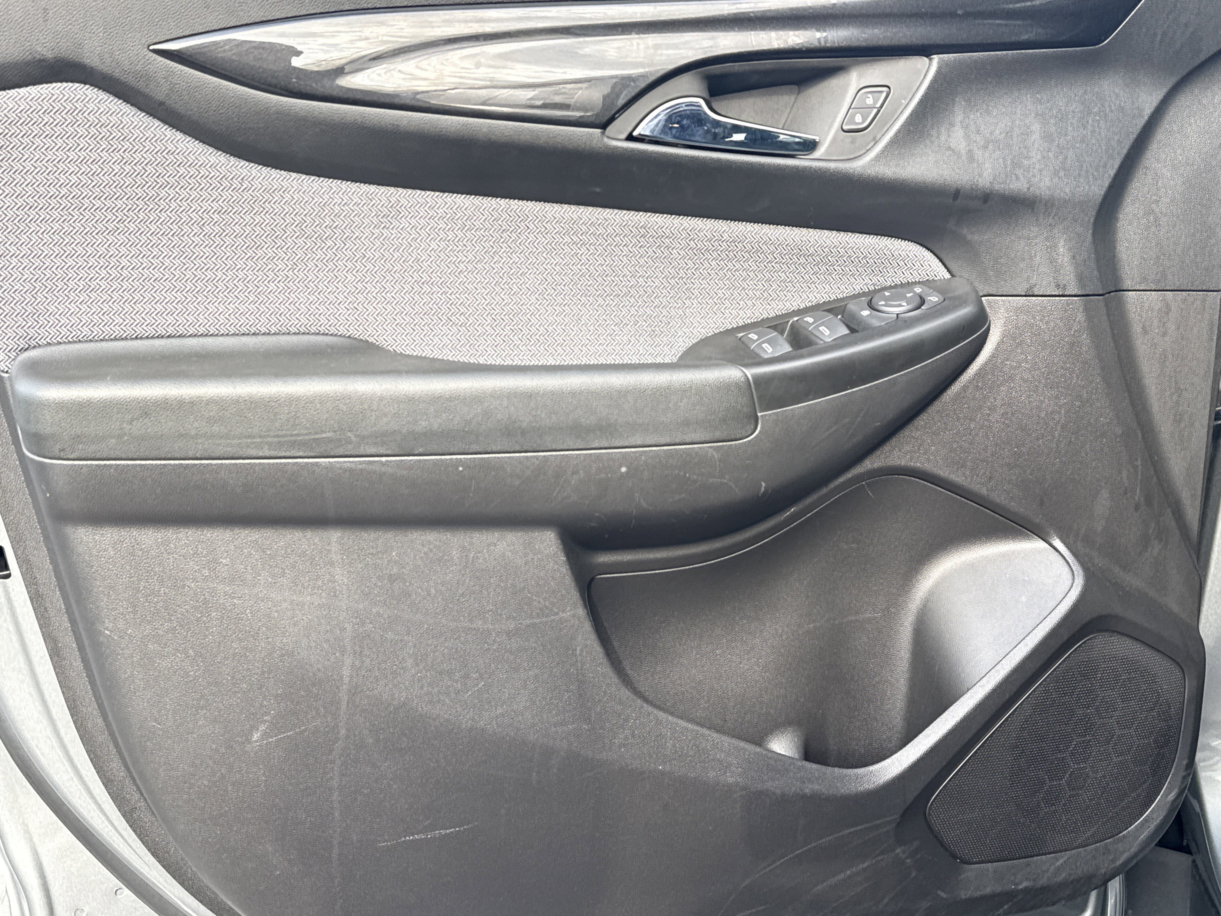 Used 2025 Chevrolet TrailBlazer LT image 14