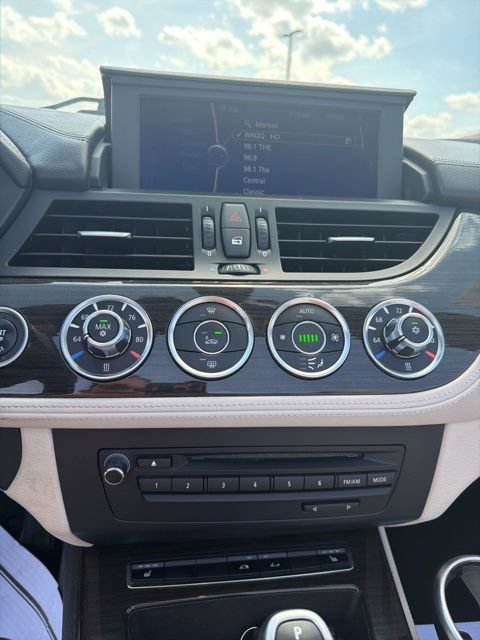 Used 2011 BMW Z4 sDrive35i RWD image 27