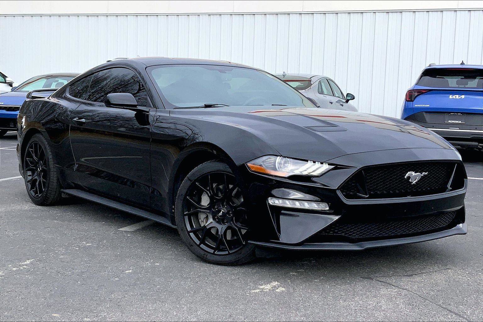 Used 2019 Ford Mustang Coupe w/ Ecoboost Performance Package image 2
