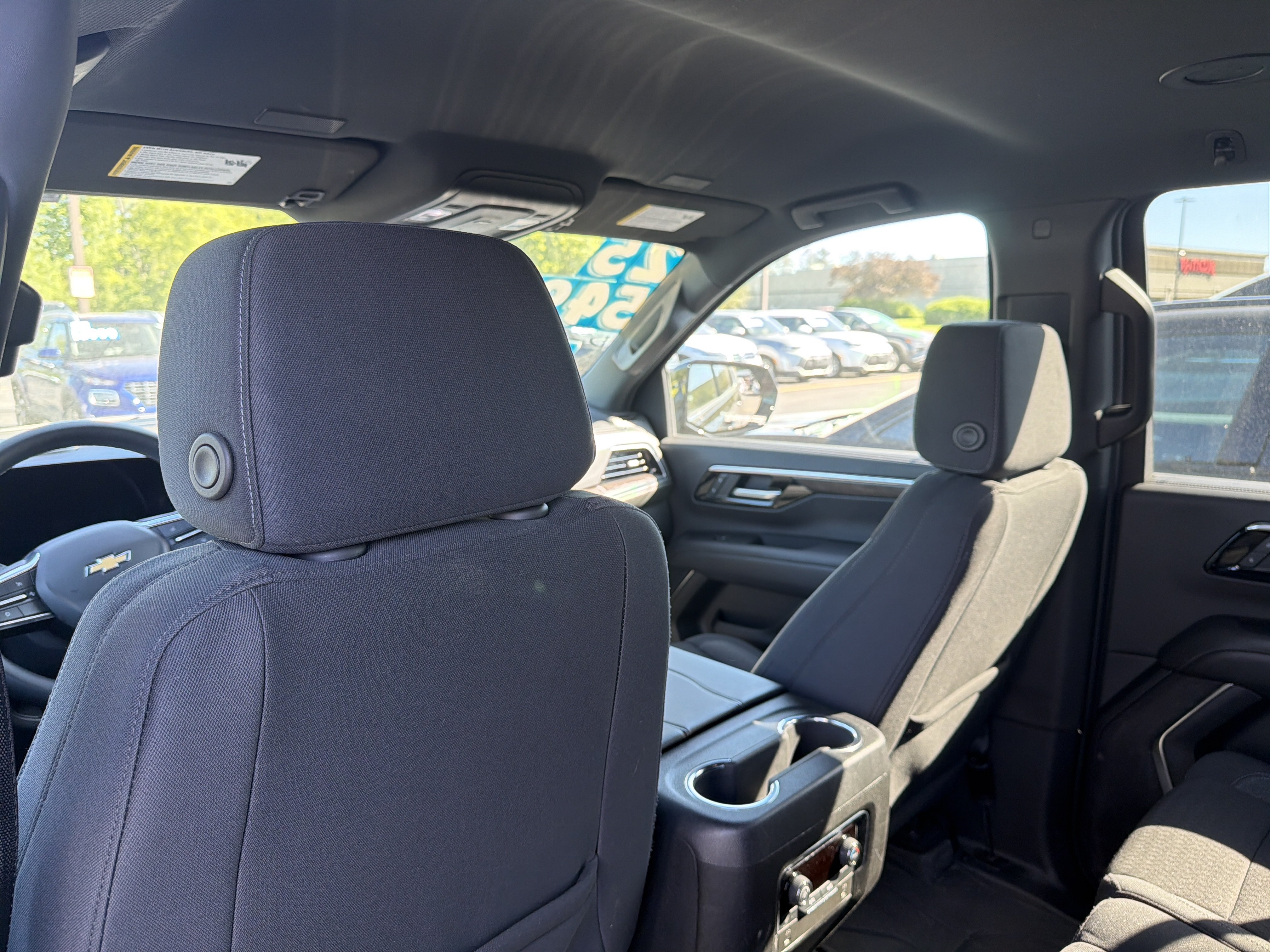 Used 2025 Chevrolet Suburban LS AWD/4WD image 11