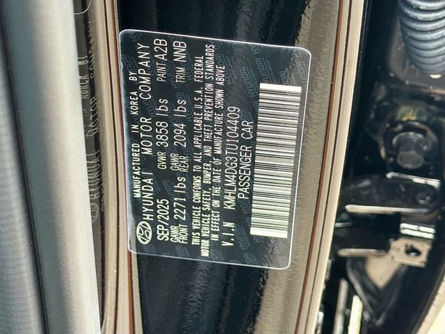 Certified 2026 Hyundai Elantra Sport FWD image 31