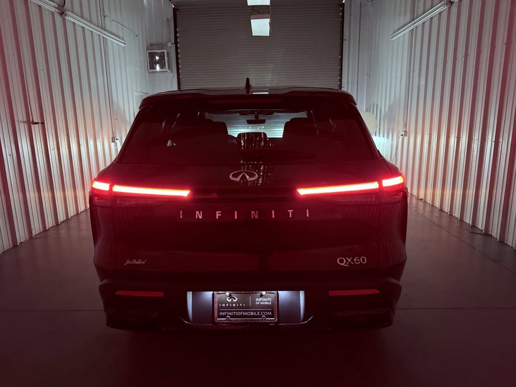 Certified 2024 INFINITI QX60 Pure FWD image 9