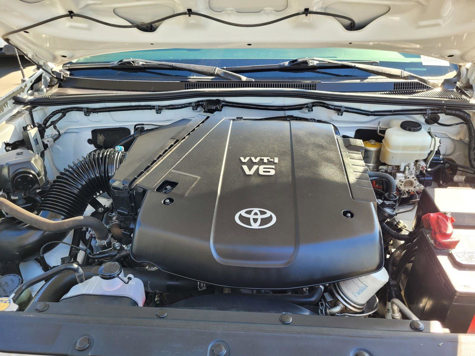 Used 2014 Toyota Tacoma 4x4 Double Cab w/ TRD Off-Road Package image 36