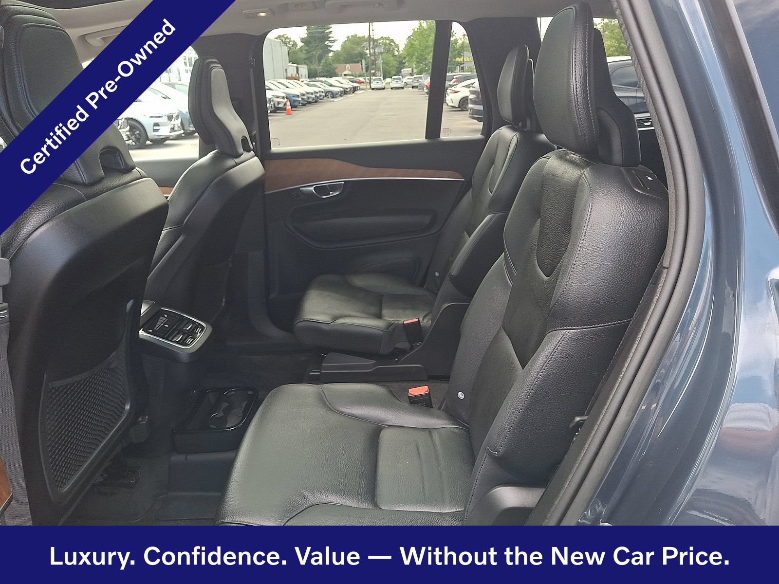Certified 2023 Volvo XC90 B6 Plus AWD/4WD image 11