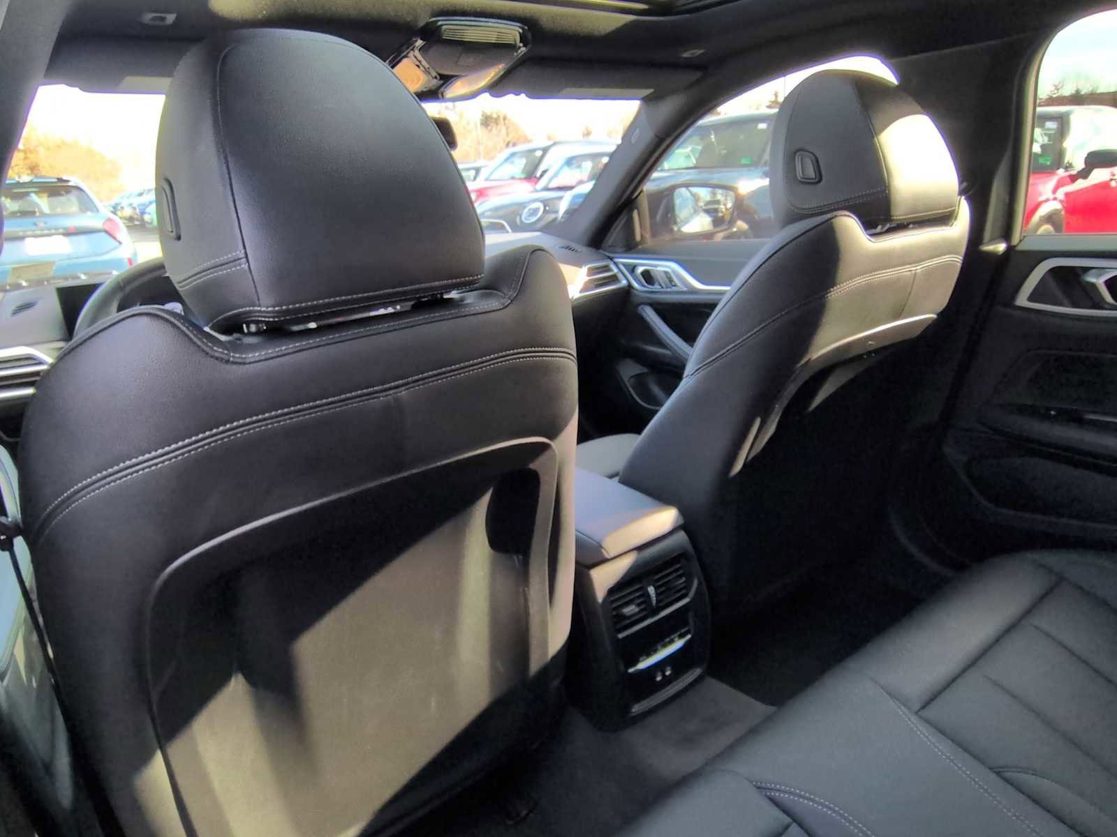 Used 2025 BMW i4 xDrive40i w/ M Sport Package image 19