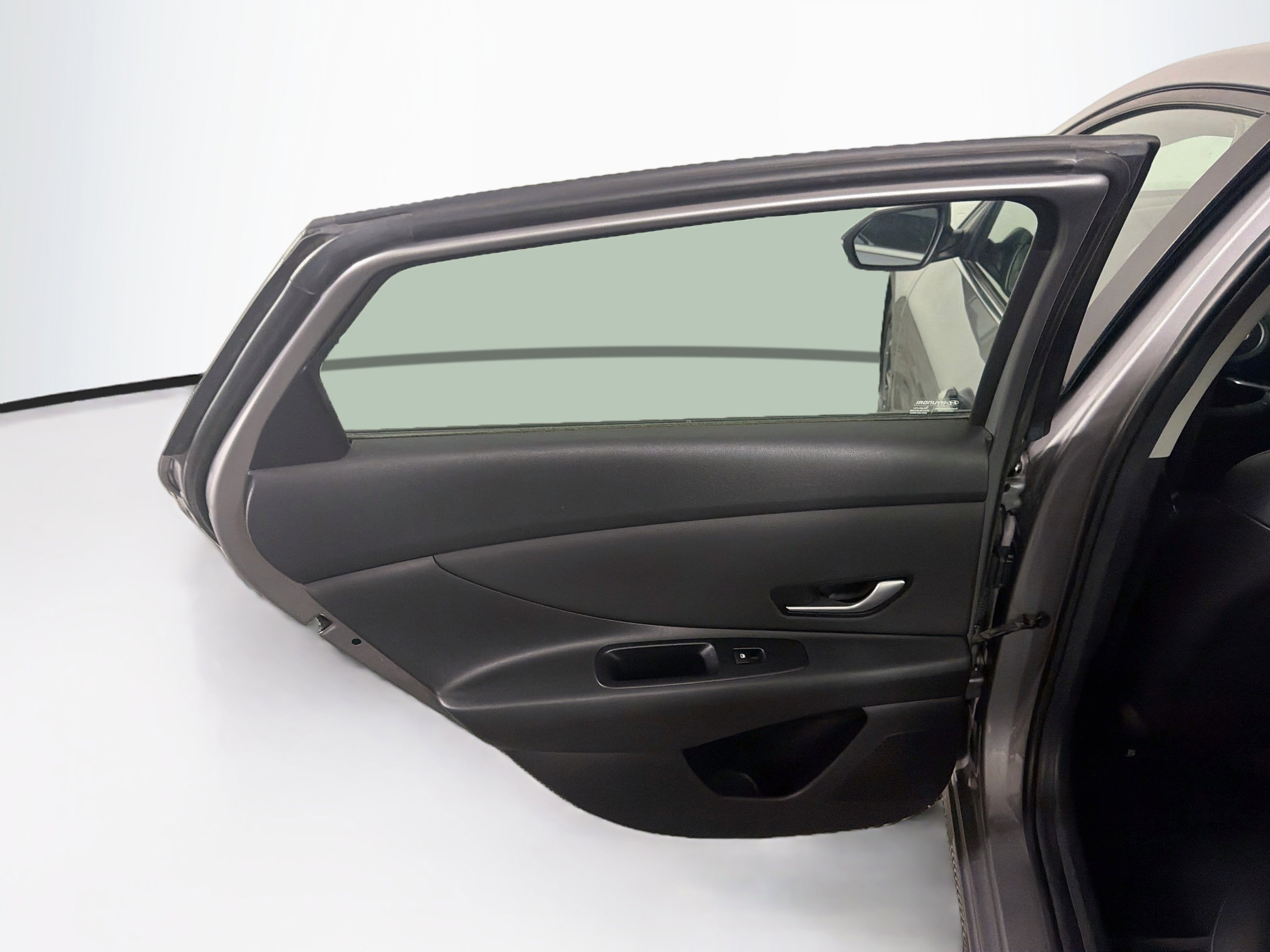 Used 2024 Hyundai Elantra Limited FWD image 27